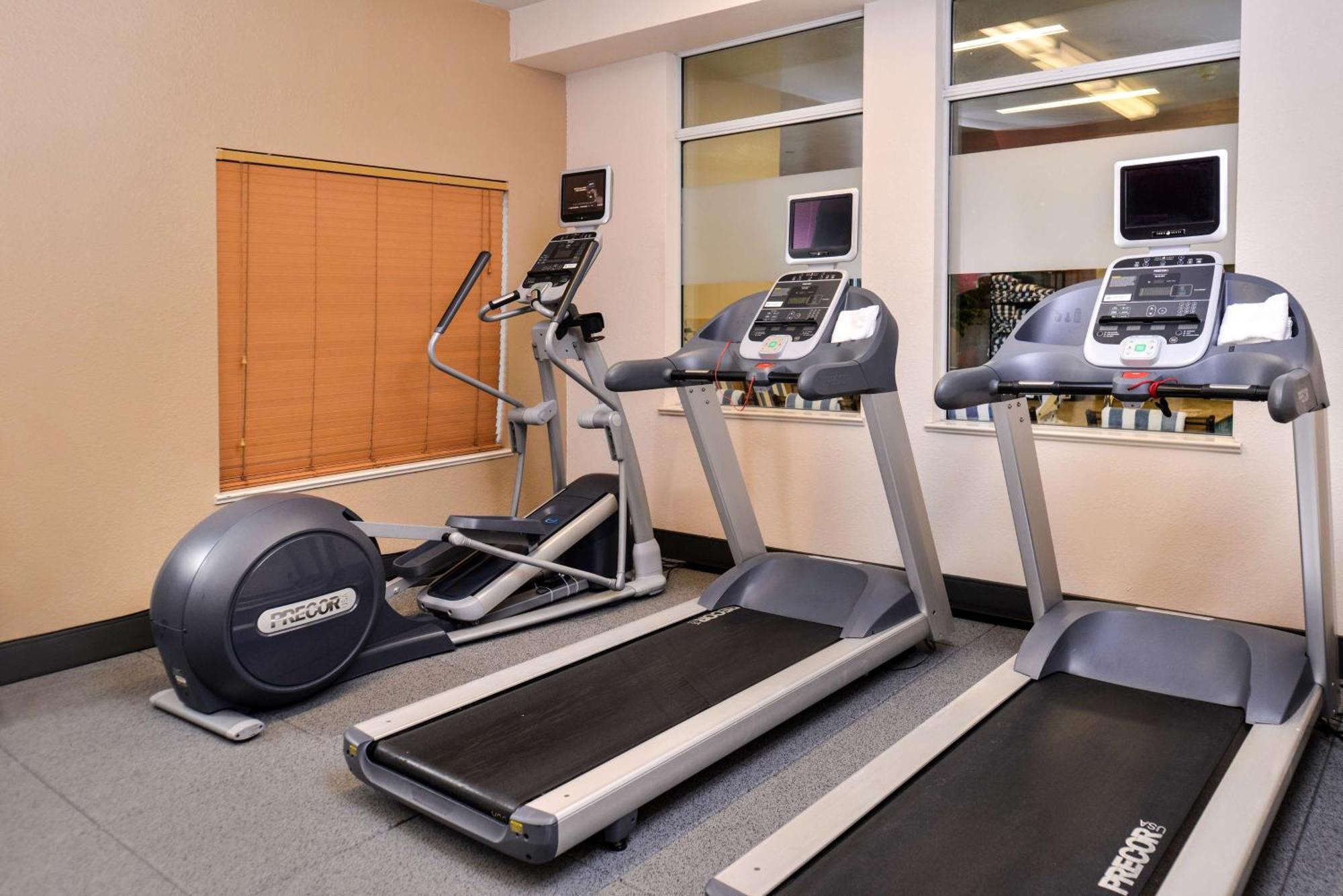 Hilton Garden 3*